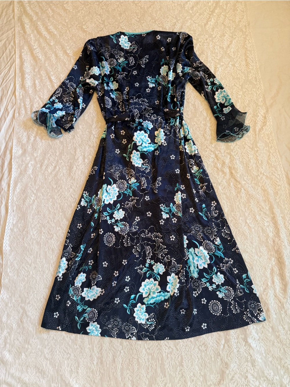 VTG Sensara floral teal belted long ruffle sleeve robe - Picture 9 of 10